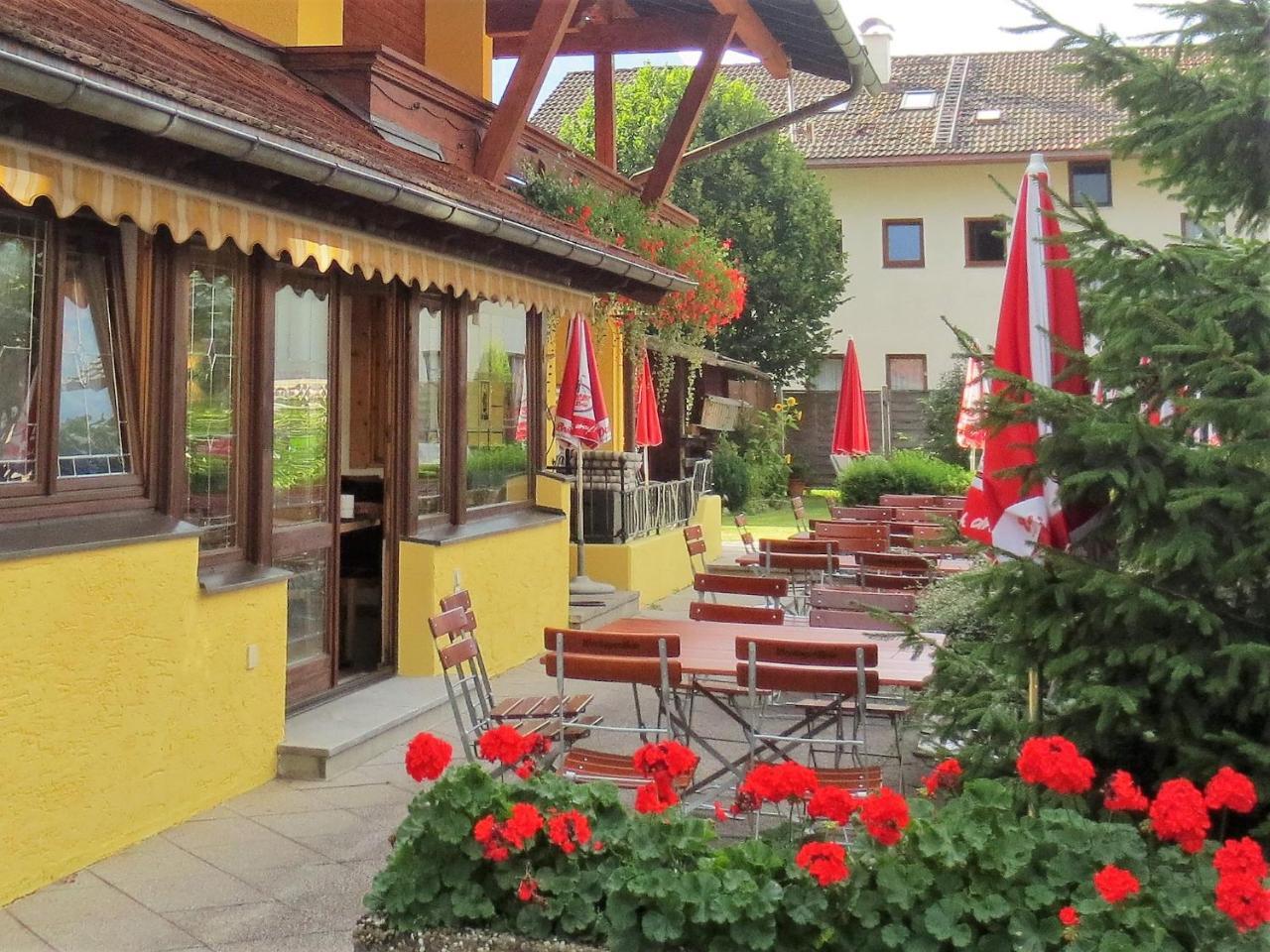 Hotel Alp Inn - Chiemgaukarte Inclusive Рупольдинг Экстерьер фото